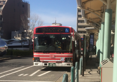 Keihan Bus Yamashina station bus stop for Daigoji temple